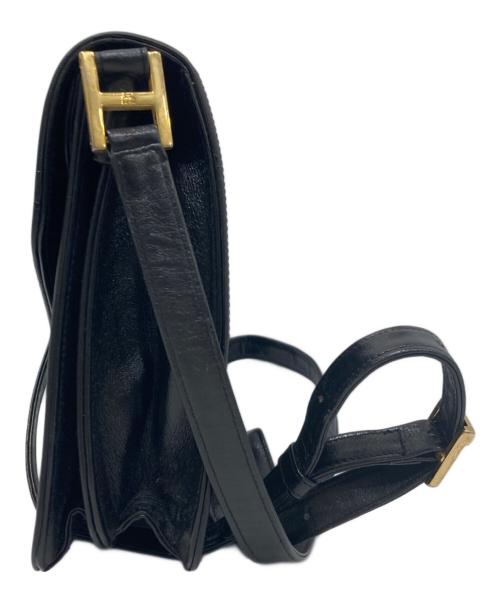 MCM（エムシーエム）MCM (エムシーエム) 総柄ショルダーバッグ ブラックの古着・服飾アイテム