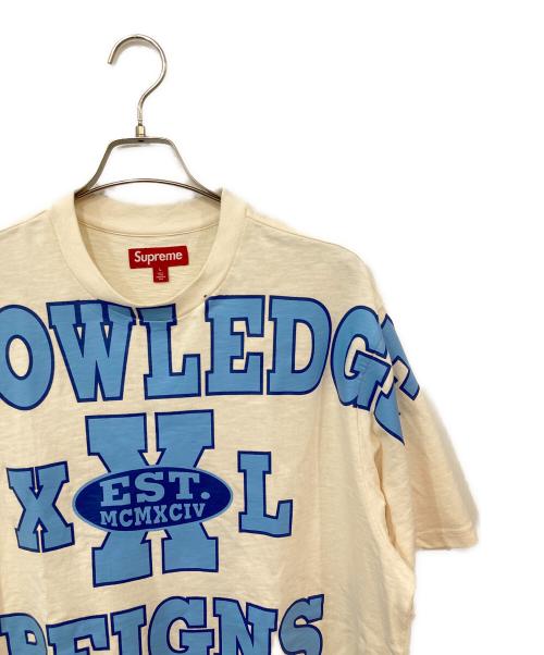 SUPREME（シュプリーム）SUPREME (シュプリーム) Overprint Knowledge S/S Top/オーバープリントナレッジS/Sトップ ベージュ サイズ:SIZE Lの古着・服飾アイテム