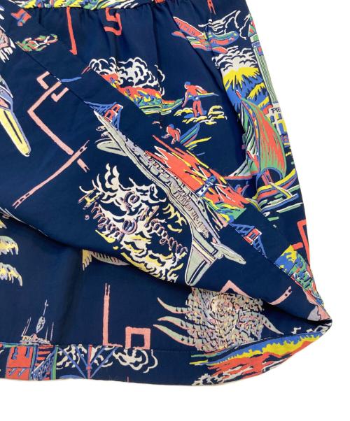 Sun Surf（サンサーフ）Sun Surf (サンサーフ) BEAMS BOY (ビームスボーイ) 別注 ハワイアン ティアード スカート ブルー サイズ:SIZE Freeの古着・服飾アイテム