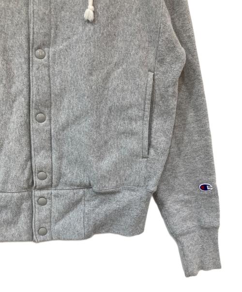 Champion REVERSE WEAVE（チャンピオン リバース ウィーブ）Champion REVERSE WEAVE (チャンピオン リバース ウィーブ) 復刻 スナップパッチパーカー グレー サイズ:Mの古着・服飾アイテム