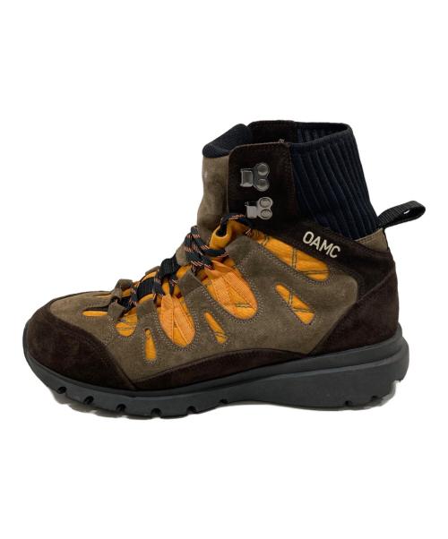 OAMC（オーエーエムシー）OAMC (オーエーエムシー) TRAIL RUNNER ブラウン サイズ:42の古着・服飾アイテム