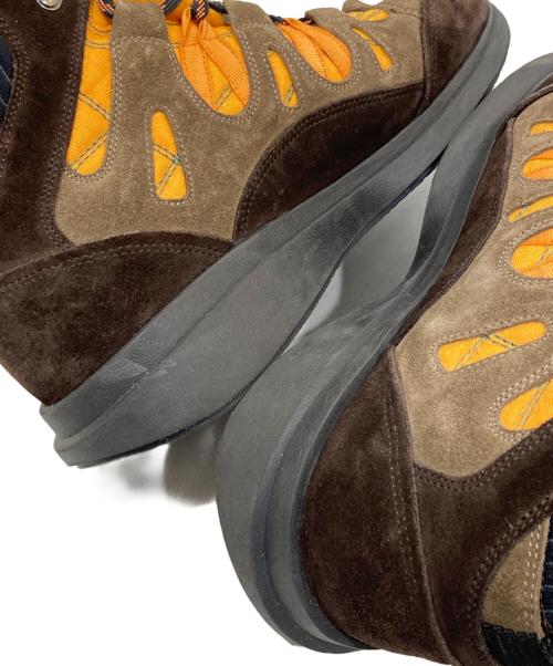 OAMC（オーエーエムシー）OAMC (オーエーエムシー) TRAIL RUNNER ブラウン サイズ:42の古着・服飾アイテム