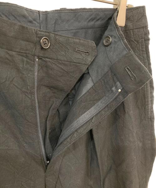 ISSEY MIYAKE（イッセイミヤケ）ISSEY MIYAKE (イッセイミヤケ) リネンスラックス ブラック サイズ:SIZE 3の古着・服飾アイテム