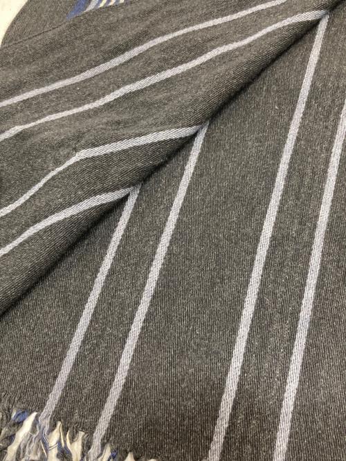 Salvatore Ferragamo（サルヴァトーレ フェラガモ）Salvatore Ferragamo (サルヴァトーレ フェラガモ) カシミヤシルクマフラー グレーの古着・服飾アイテム