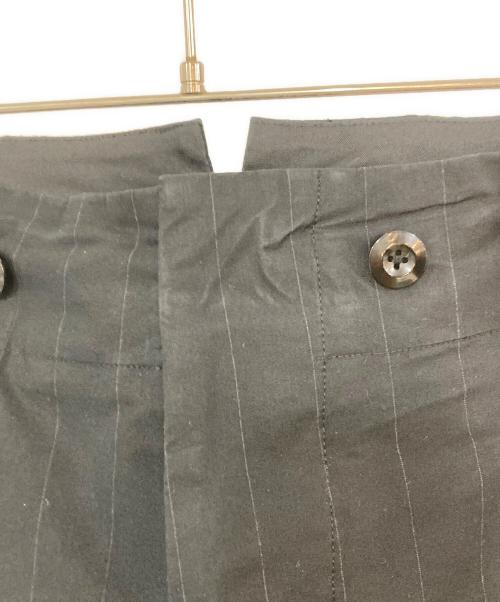 MARGARET HOWELL（マーガレットハウエル）MARGARET HOWELL (マーガレットハウエル) DENSE COTTON STRIPE/デンスコットンハウエル グレー サイズ:SIZE Lの古着・服飾アイテム