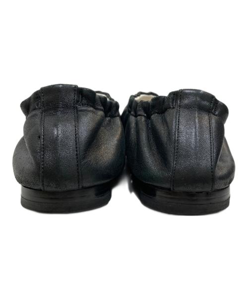 toshinosuke takegahara（トシノスケ タケガハラ）TOSHINOSUKE TAKEGAHARA (トシノスケ タケガハラ) フラットシューズ ブラック サイズ:23.5㎝の古着・服飾アイテム