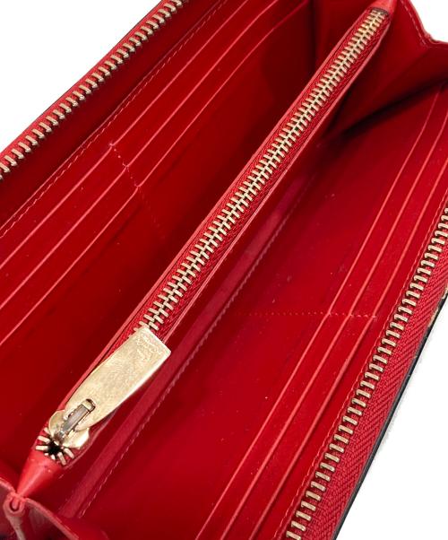 Christian Louboutin（クリスチャン・ルブタン）Christian Louboutin (クリスチャン・ルブタン) バネトーネマルチスタッズラウンドジップウォレット ゴールドの古着・服飾アイテム