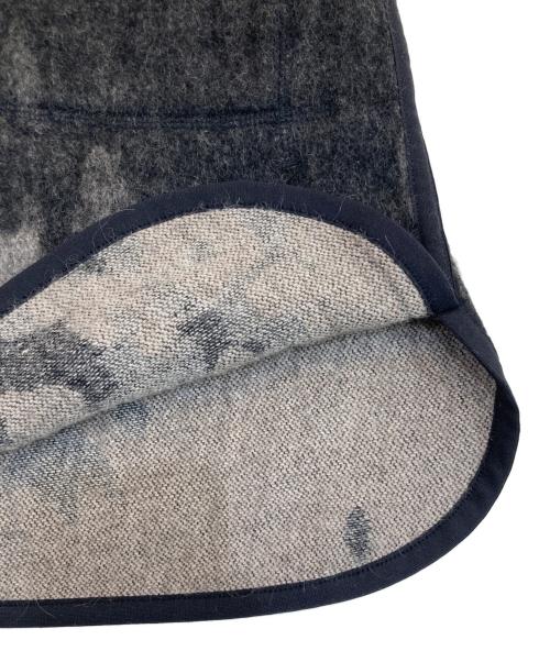 Y-3（ワイスリー）Y-3 (ワイスリー) M LEO FLEECE FOOTBALL SHORTS ブラック×ベージュ サイズ:Sの古着・服飾アイテム