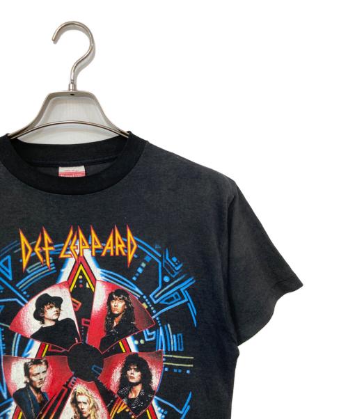 ROYAL FIRST CLASS（ロイヤルファーストクラス）ROYAL FIRST CLASS (ロイヤルファーストクラス) 80’s 1988c DEF LEPPARD TEE ブラック サイズ:SIZE Lの古着・服飾アイテム
