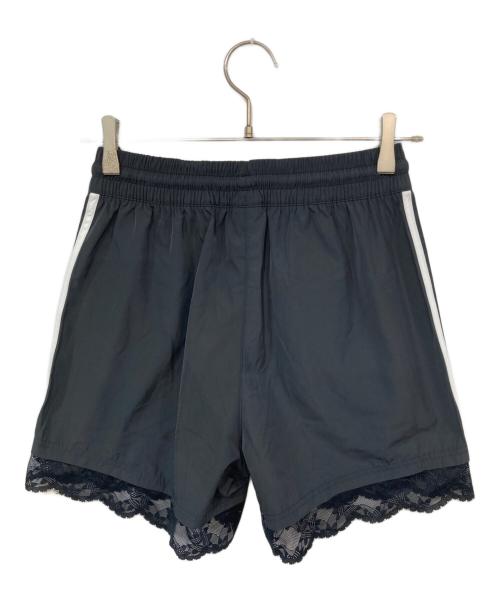 adidas（アディダス）adidas (アディダス) レース トリム スリーストライプス ショーツ ブラック サイズ:Sの古着・服飾アイテム