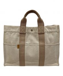 HERMES（エルメス）の古着「ハンドバッグ」｜ベージュ