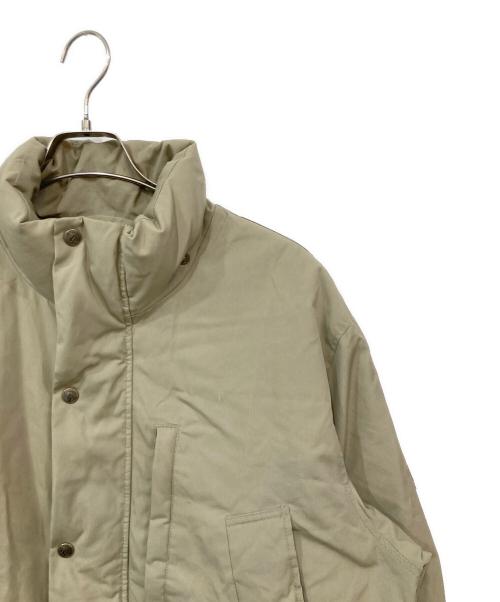 FJALLRAVEN（フェールラーベン）FJALLRAVEN (フェールラーベン) ダウンジャケット ベージュ サイズ:SIZE XLの古着・服飾アイテム