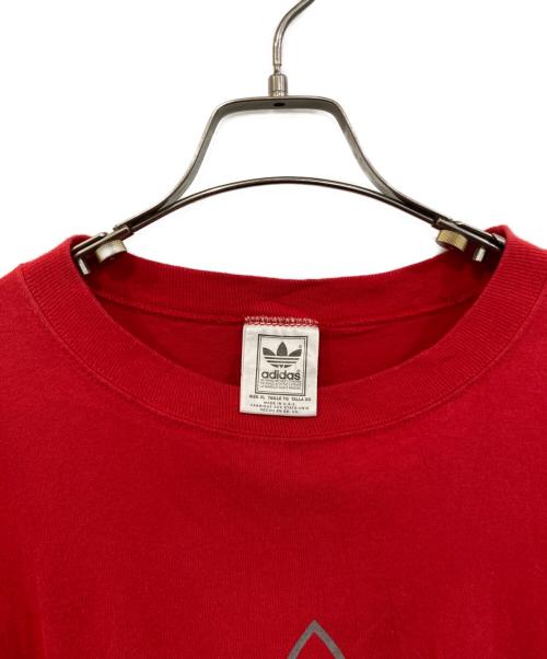 adidas（アディダス）adidas (アディダス) プリントTシャツ レッド サイズ:XLの古着・服飾アイテム