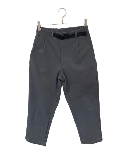 GOLDWIN（ゴールドウイン）GOLDWIN (ゴールドウイン) One Tuck Tapered Stretch Pants グレーの古着・服飾アイテム