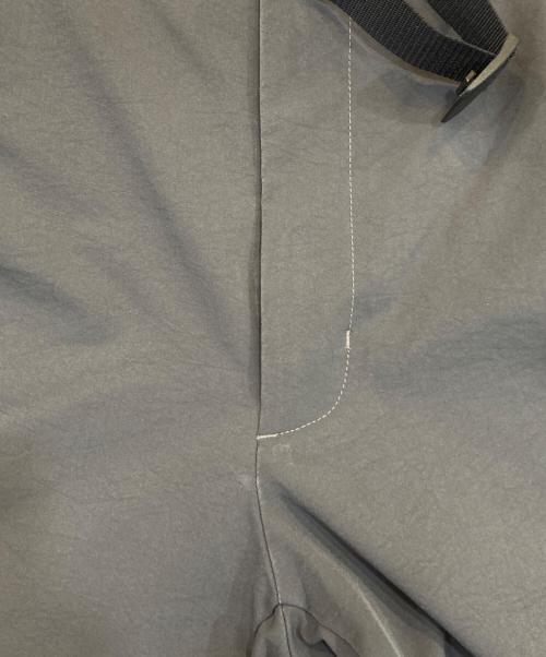 GOLDWIN（ゴールドウイン）GOLDWIN (ゴールドウイン) One Tuck Tapered Stretch Pants グレーの古着・服飾アイテム