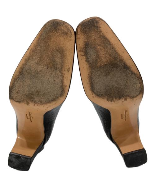 Salvatore Ferragamo（サルヴァトーレ フェラガモ）Salvatore Ferragamo (サルヴァトーレ フェラガモ) ヒールパンプス ブラック サイズ:6 1/2の古着・服飾アイテム