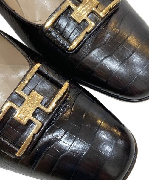 Salvatore Ferragamo（サルヴァトーレ フェラガモ）Salvatore Ferragamo (サルヴァトーレ フェラガモ) ヒールパンプス ブラック サイズ:6 1/2の古着・服飾アイテム