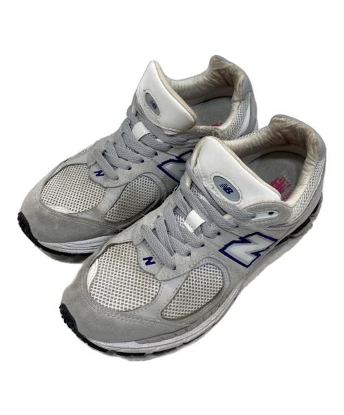 NEW BALANCE（ニューバランス）NEW BALANCE (ニューバランス) BEAUTY&YOUTH (ビューティーアンドユース) 2002 R6 グレー サイズ:SIZE 23cmの古着・服飾アイテム