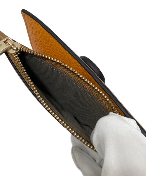 FURLA（フルラ）FURLA (フルラ) ダフネ 2つ折り財布 ベージュの古着・服飾アイテム