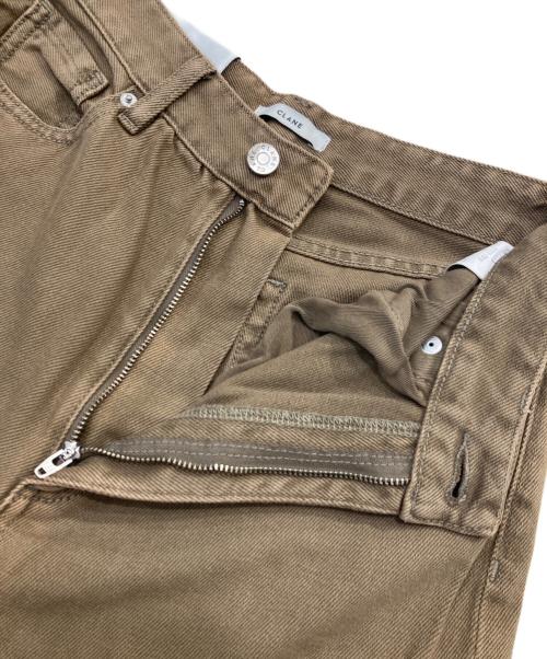 CLANE（クラネ）CLANE (クラネ) カラーダイブーツカットデニム ブラウン サイズ:SIZE 1 未使用品の古着・服飾アイテム