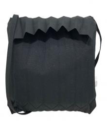 ISSEY MIYAKE me（イッセイ ミヤケ ミー）の古着「ショルダーバッグ」