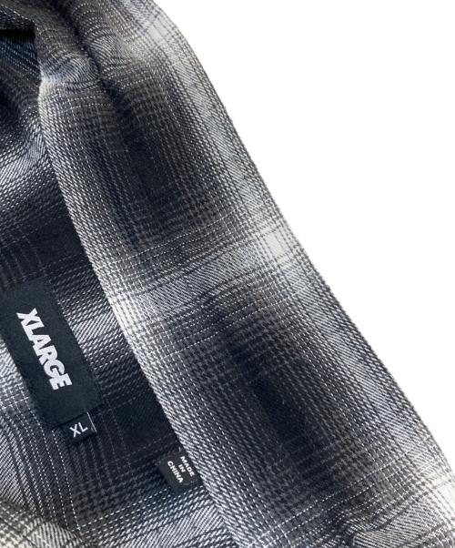 X-LARGE（エクストララージ）X-LARGE (エクストララージ) OLD ENGLISH L/S FLANNEL SHIRT/オールドイングリッシュL/Sフランネルシャツ ブラック サイズ:SIZE XLの古着・服飾アイテム