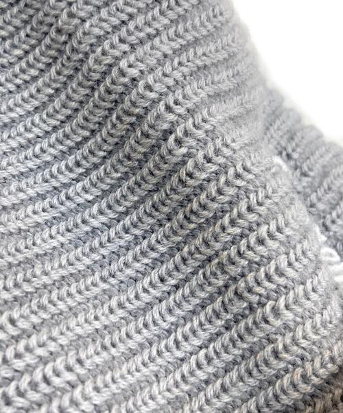 SUPREME（シュプリーム）SUPREME (シュプリーム) ニット帽 グレーの古着・服飾アイテム