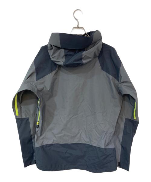 HAGLOFS（ホグロフス）HAGLOFS (ホグロフス) ナイロンジャケット グレー サイズ:Mの古着・服飾アイテム