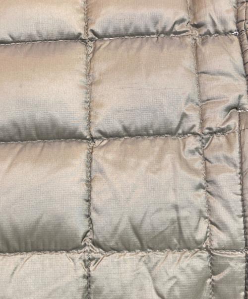 WOOLRICH（ウールリッチ）WOOLRICH (ウールリッチ) ジップアップダウンジャケット カーキ サイズ:Lの古着・服飾アイテム