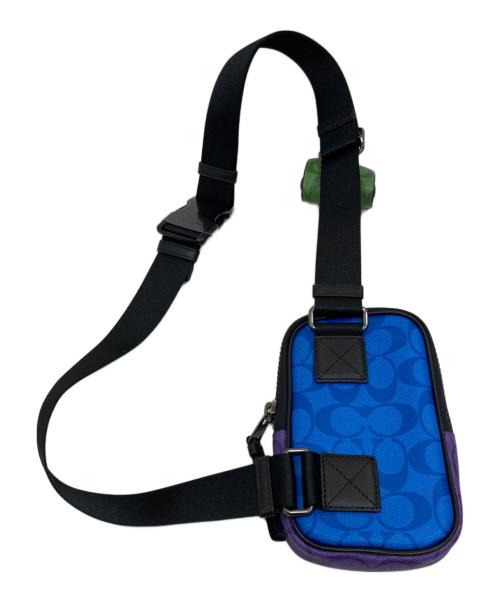 COACH（コーチ）COACH (コーチ) マルチファンクション フォーン パック ブロックド シグネチャー キャンバス ブルーの古着・服飾アイテム