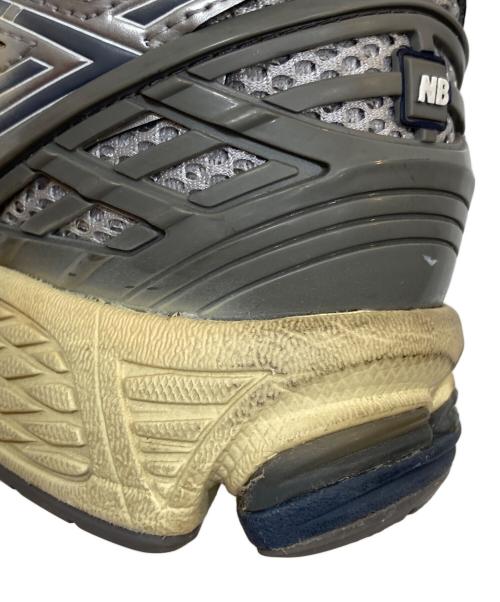 NEW BALANCE（ニューバランス）NEW BALANCE (ニューバランス) thisisneverthat (ディスイズネバーザット) 1906R ローカットスニーカー グレー サイズ:SIZE 26.5cmの古着・服飾アイテム