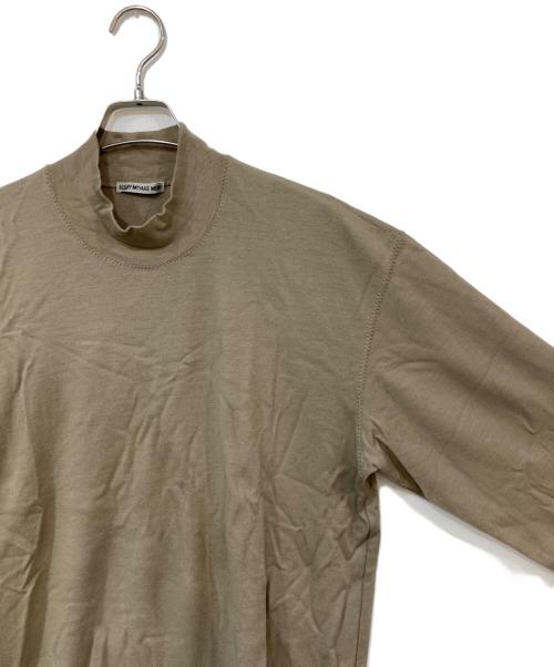ISSEY MIYAKE（イッセイミヤケ）ISSEY MIYAKE (イッセイミヤケ) ハイネックニット ベージュ サイズ:Lの古着・服飾アイテム
