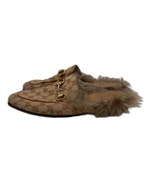 GUCCI（グッチ）GUCCI (グッチ) プリンスタウンホースビット ファー サンダル ベージュ サイズ:SIZE 7の古着・服飾アイテム