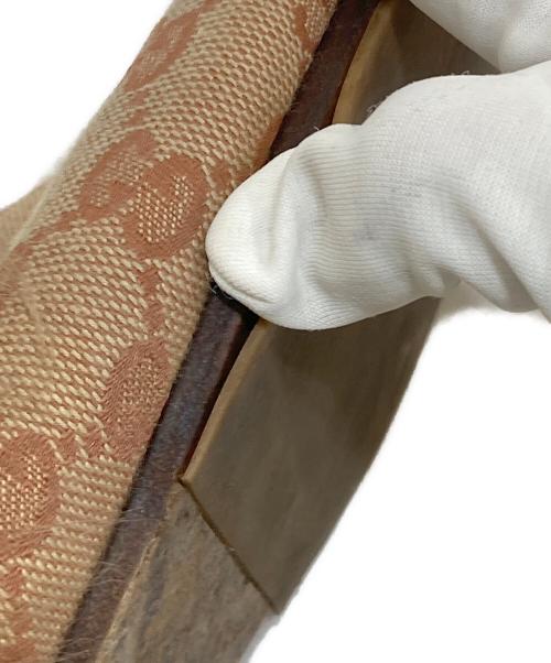 GUCCI（グッチ）GUCCI (グッチ) プリンスタウンホースビット ファー サンダル ベージュ サイズ:SIZE 7の古着・服飾アイテム