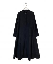 R（アール）の古着「クリスピーリネンストレッチ 半袖ワンピース」｜ブラック