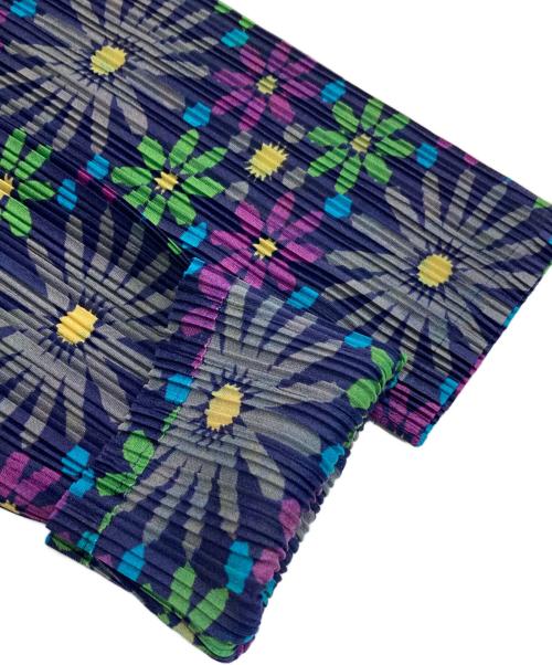 PLEATS PLEASE（プリーツプリーズ）PLEATS PLEASE (プリーツプリーズ) 花柄プリーツカットソー パープル サイズ:3の古着・服飾アイテム