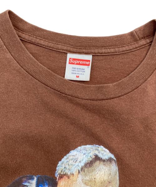 SUPREME（シュプリーム）Supreme (シュプリーム) Kiss Tee/キス ティー ブラウン サイズ:SIZE Mの古着・服飾アイテム