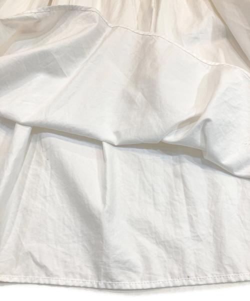 EVERYDAY I LIKE.（エヴリデイ アイ ライク）EVERYDAY I LIKE. (エヴリデイ アイ ライク) Cotton Dramatic ギャザースカート ホワイト サイズ:-の古着・服飾アイテム