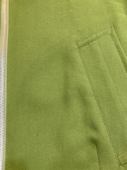 TOMORROW LAND（トゥモローランド）TOMORROW LAND (トゥモローランド) レーヨンポリエステル スイングトップ グリーン サイズ:XSの古着・服飾アイテム