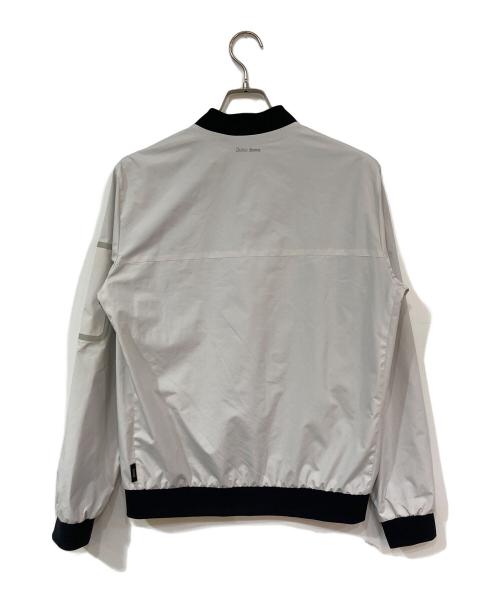 HERNO（ヘルノ）HERNO (ヘルノ) Laminar ボンバージャケット ホワイト サイズ:SIZE 46の古着・服飾アイテム