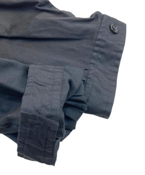 COMME des GARCONS COMME des GARCONS（コムデギャルソン コムデギャルソン）COMME des GARCONS COMME des GARCONS (コムデギャルソン コムデギャルソン) プリーツブラウス ブラック サイズ:Mの古着・服飾アイテム