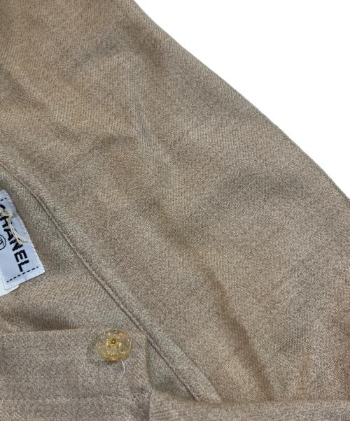 CHANEL（シャネル）CHANEL (シャネル) ココマークボタン カシミヤ混シャツ ベージュ サイズ:SIZE 38の古着・服飾アイテム