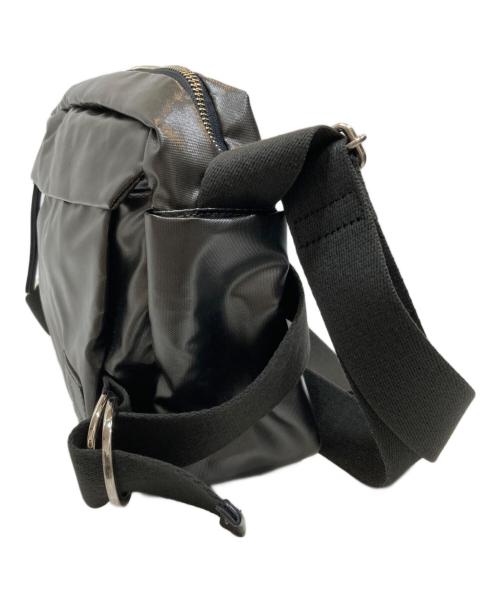 Vivienne Westwood（ヴィヴィアンウエストウッド）Vivienne Westwood (ヴィヴィアンウエストウッド) ショルダーバッグ グレーの古着・服飾アイテム