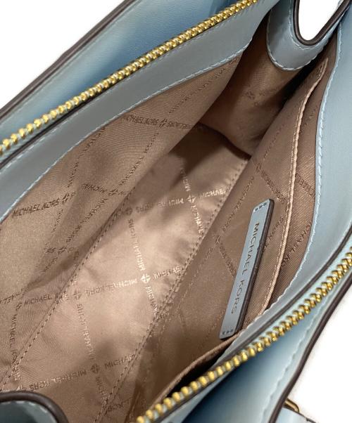 MICHAEL KORS（マイケル・コース）MICHAEL KORS (マイケル・コース) SHEILA スモールショルダーバッグ ブルーの古着・服飾アイテム