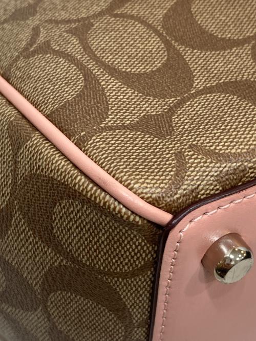 COACH（コーチ）COACH (コーチ) サリー キャリーオール シグネチャー キャンバス バッグ ベージュの古着・服飾アイテム