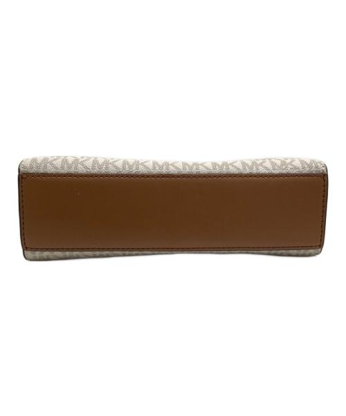 MICHAEL KORS（マイケル・コース）MICHAEL KORS (マイケル・コース) モノグラムショルダーバッグ アイボリー×ブラウンの古着・服飾アイテム