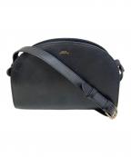 A.P.C.アーペーセー）の古着「ハーフムーン ショルダーバッグ」｜ブラック