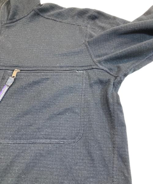Patagonia（パタゴニア）Patagonia (パタゴニア) R1プルオーバー ブラック サイズ:XSの古着・服飾アイテム