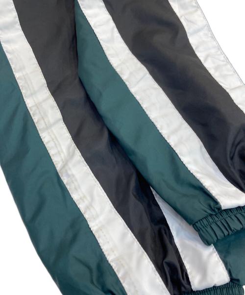 NIKE（ナイキ）NIKE (ナイキ) ジップアップジャケット グリーン サイズ:XLの古着・服飾アイテム