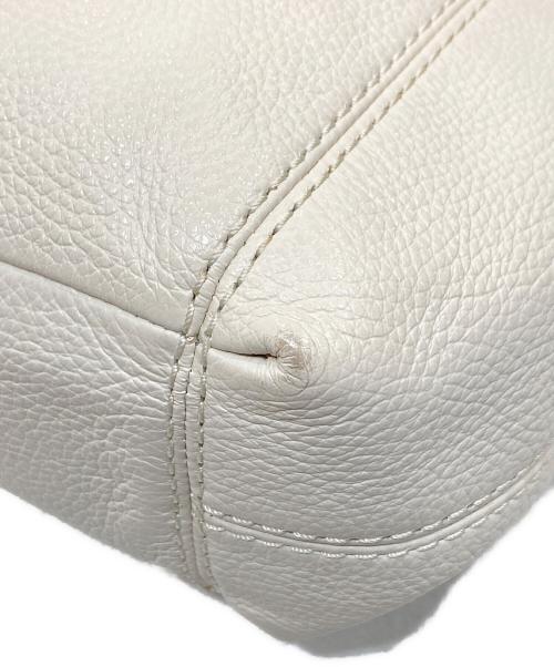 COACH（コーチ）COACH (コーチ) 2WAYショルダーバッグ ホワイトの古着・服飾アイテム